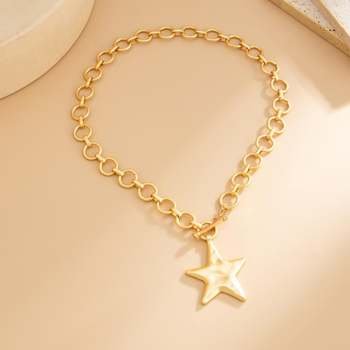 Chunky Star Necklace for Women Trendy Big Statement Necklace Large Star Pendant Necklaces Thick Chain OT Toggle Necklaces Boho Chunky Jewelry
