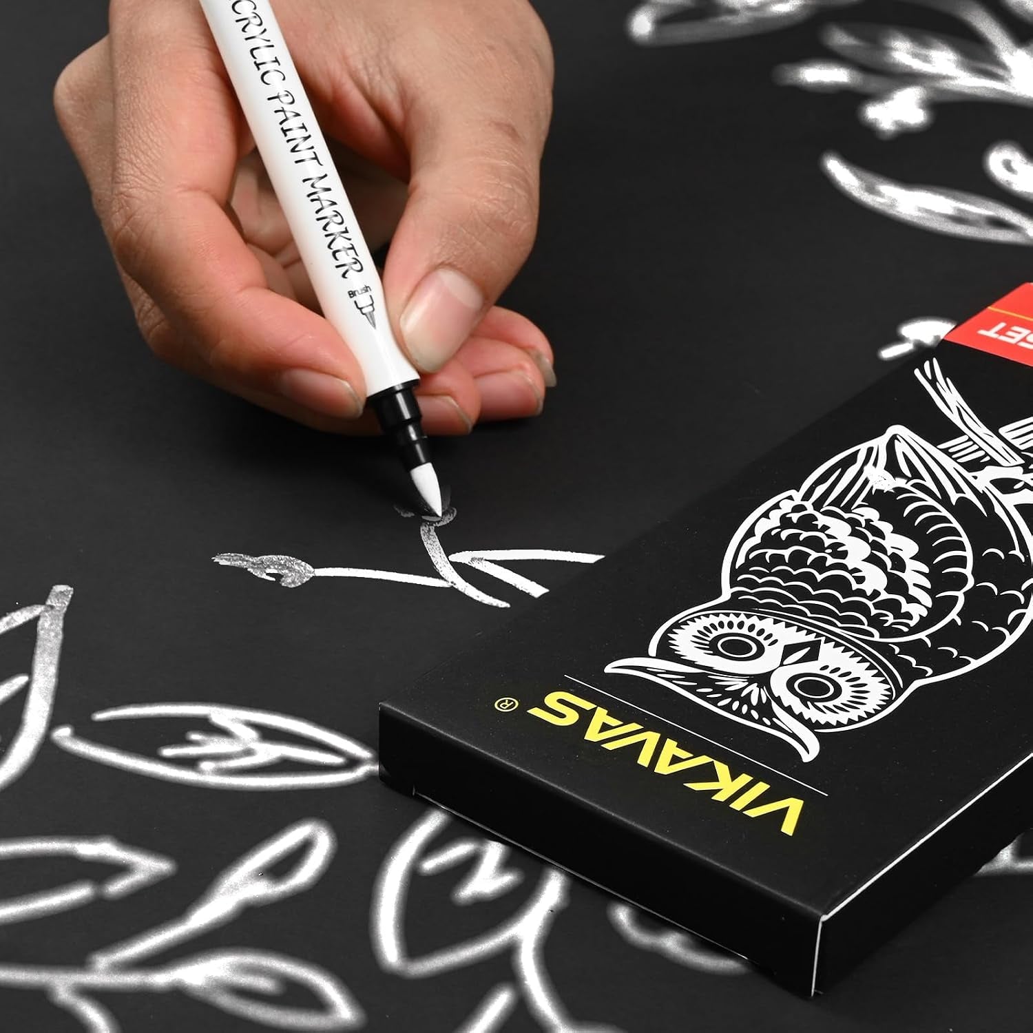 6PCS White Gel Pens for Dark Paper – 3 Fine Gel Pens (1.0Mm, 0.8Mm, 0.5Mm) + 2 Dual-Tip Acrylic Paint Pens + 1 Liquid Ink Brush Pen for Adult Artists Journaling, Illustration, Lettering